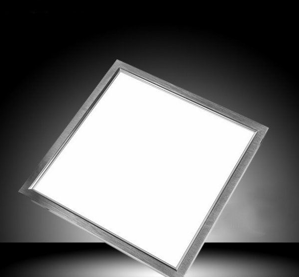 直发光LED面板�?600x600mm 